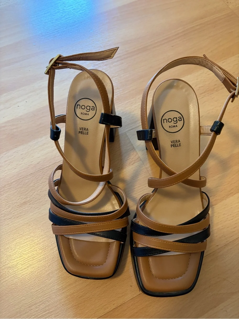 Women's Two-Tone Tan and Black Strappy Block Heel Sandals